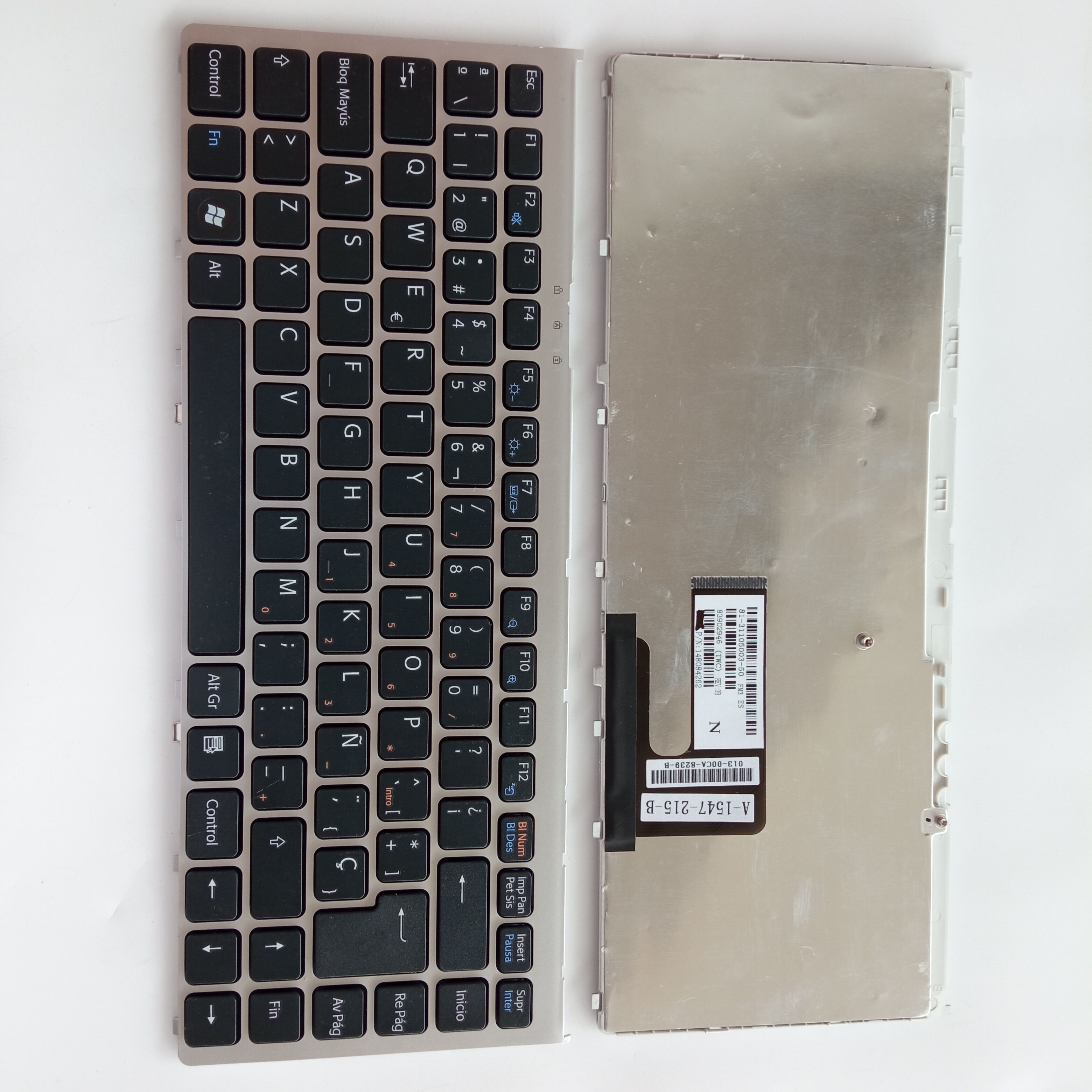 Picture of New Replacement Laptop Keyboard For SONY FW/VGN-FW/FW19/FW48/FW590 SILVER FRAME BLACK Sp Layout